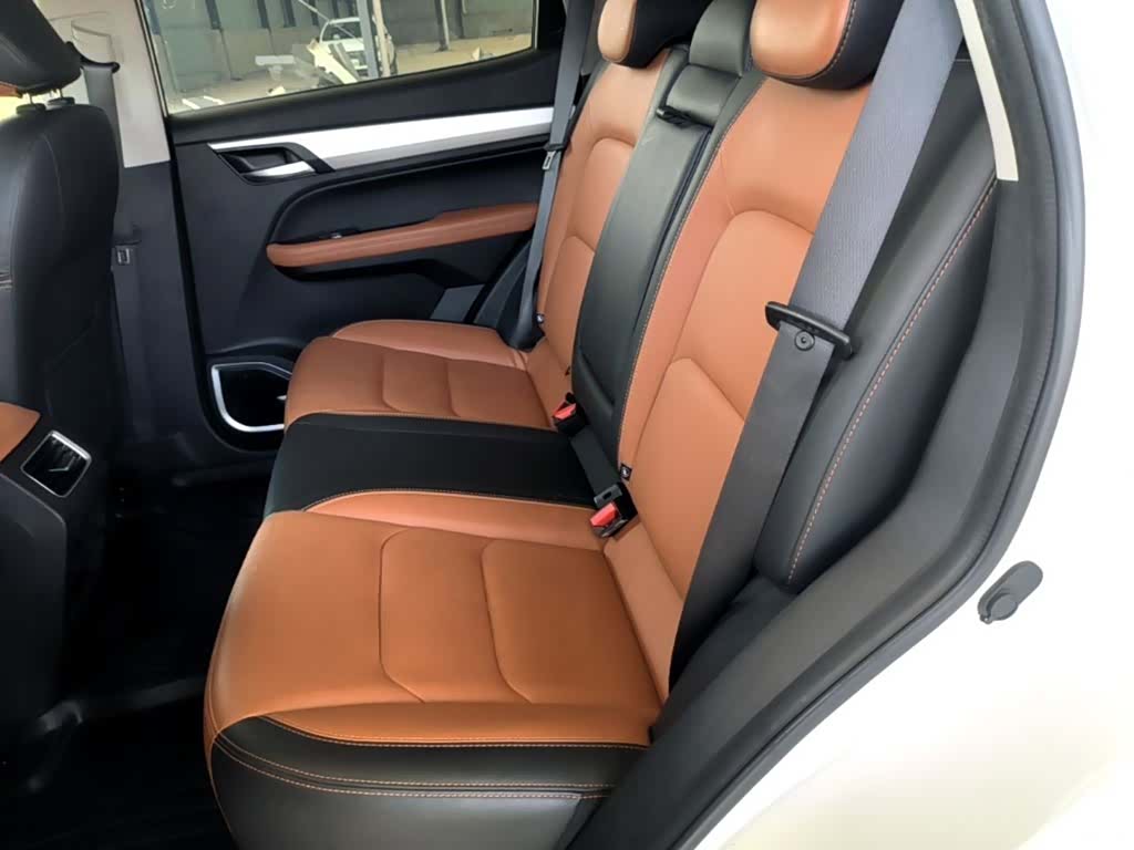 Geely X6, 2021 17