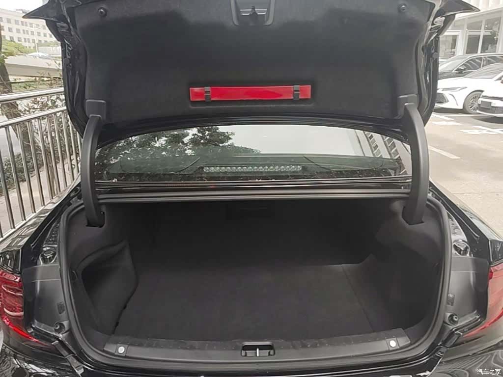 Volvo S90, 2025 19