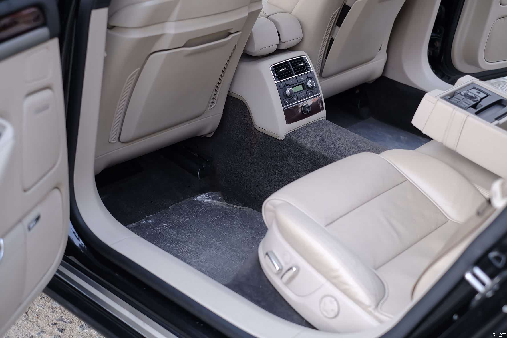 Audi A8L, 2009 33