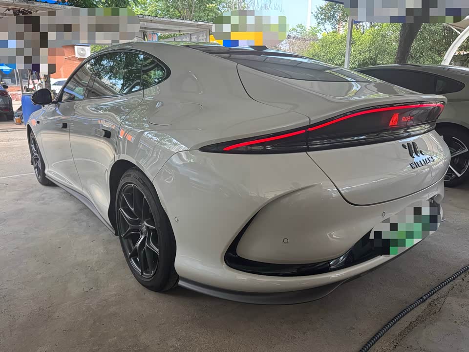 IM Motors Zhiji L6 IM Motors Zhiji L6