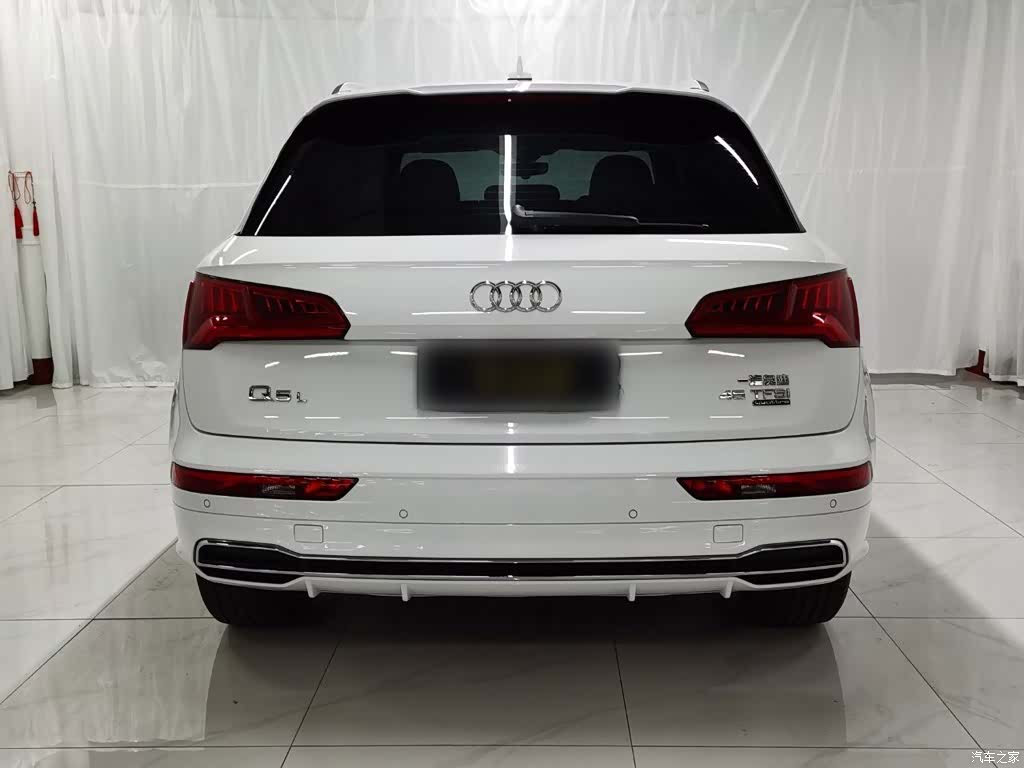 Audi Q5L, 2019 9