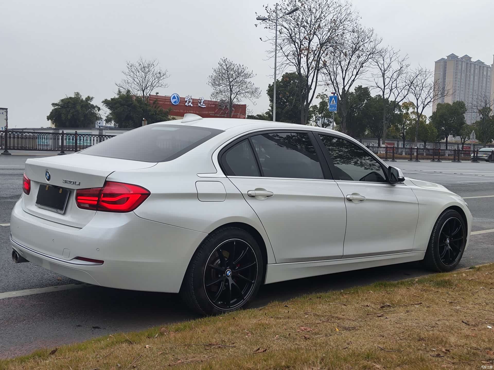 BMW 3 Series, 2018 12