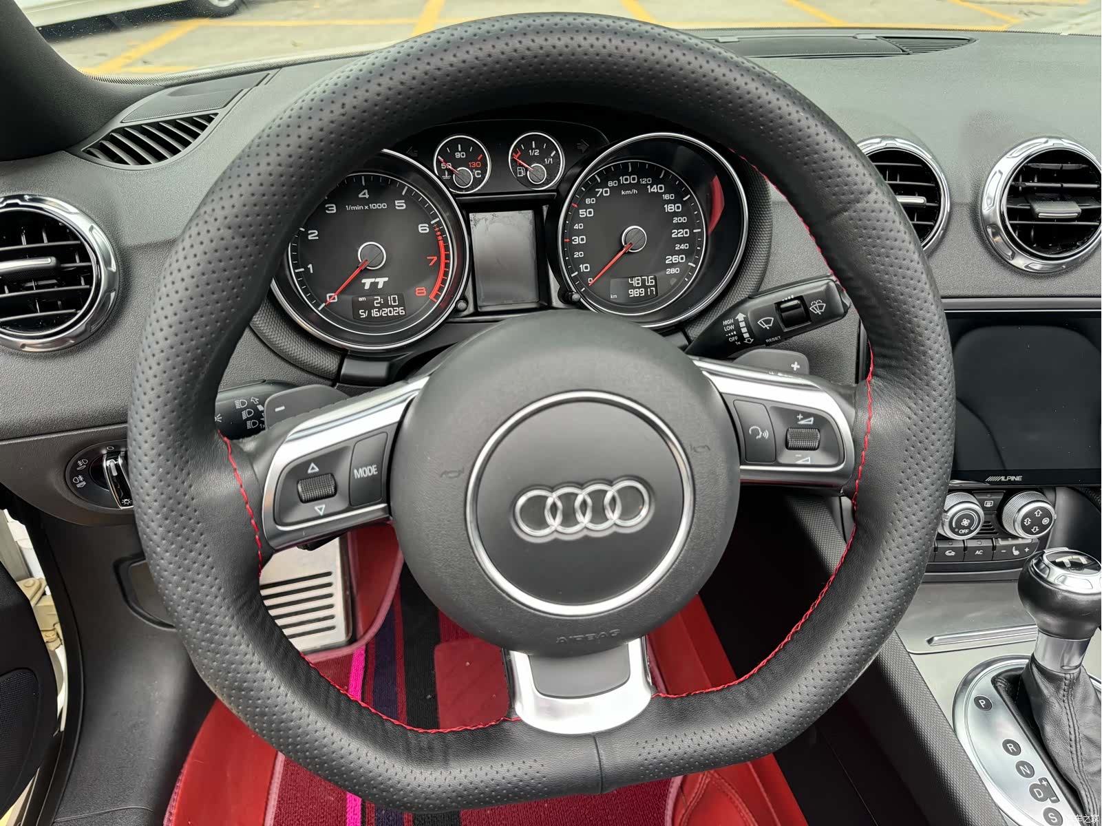 Audi TT, 2011 8