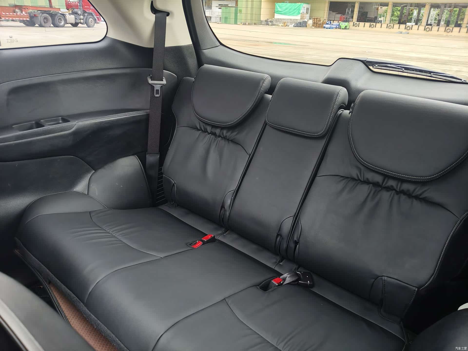 Honda Elysion, 2016 14