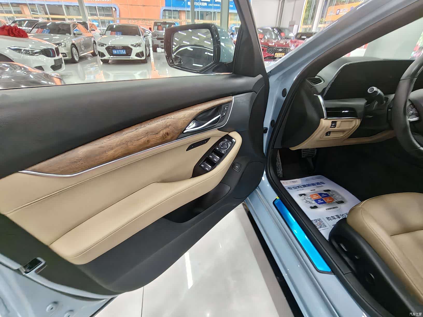 Cadillac CT5, 2025 4