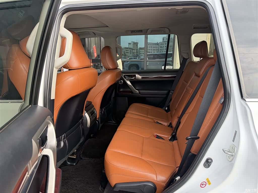 Lexus GX, 2014 8