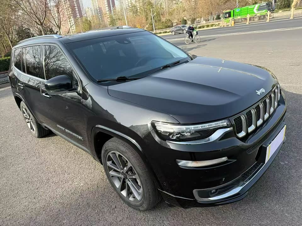 Jeep Grand Commander