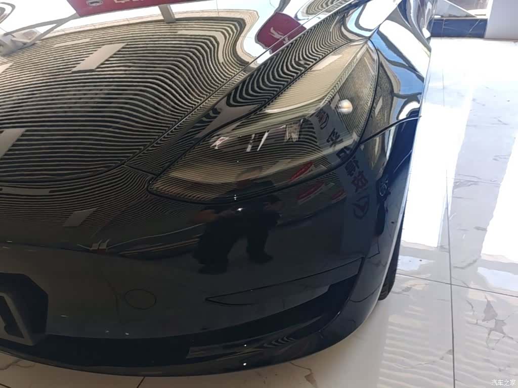 Tesla Model 3, 2022 24