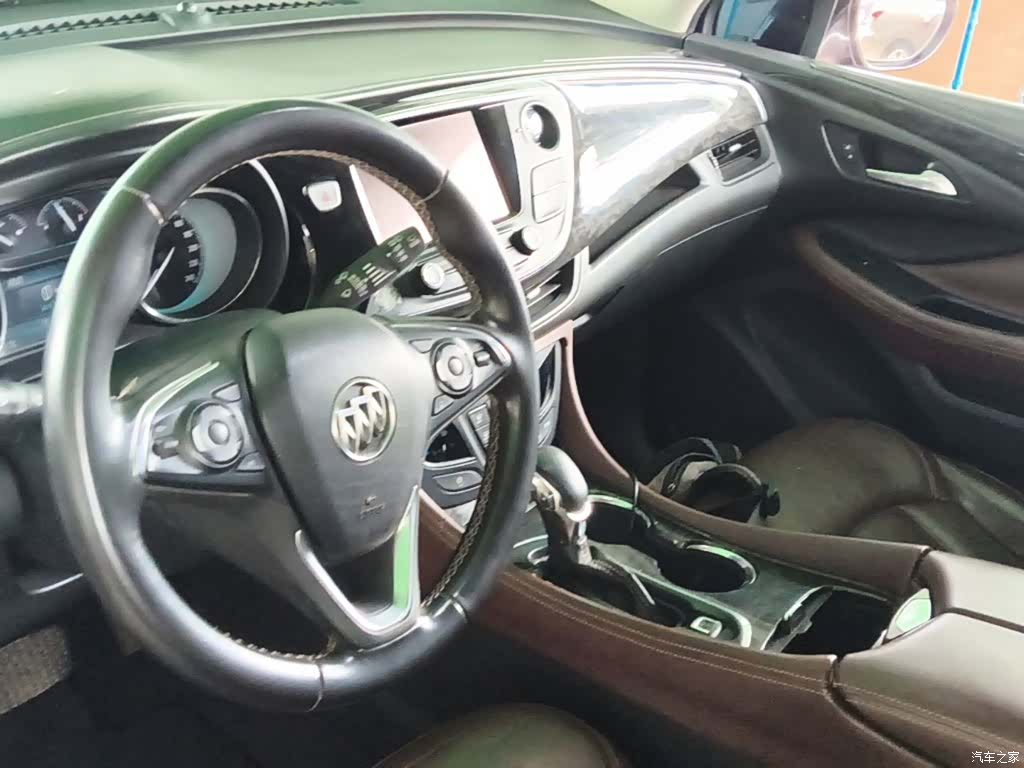 Buick Envision Plus, 2015 10