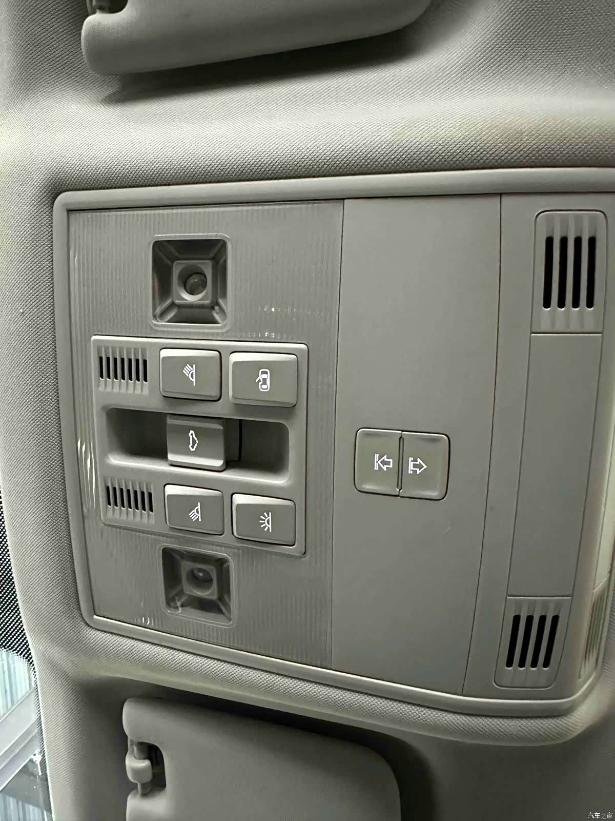 Volkswagen Tharu, 2022 18