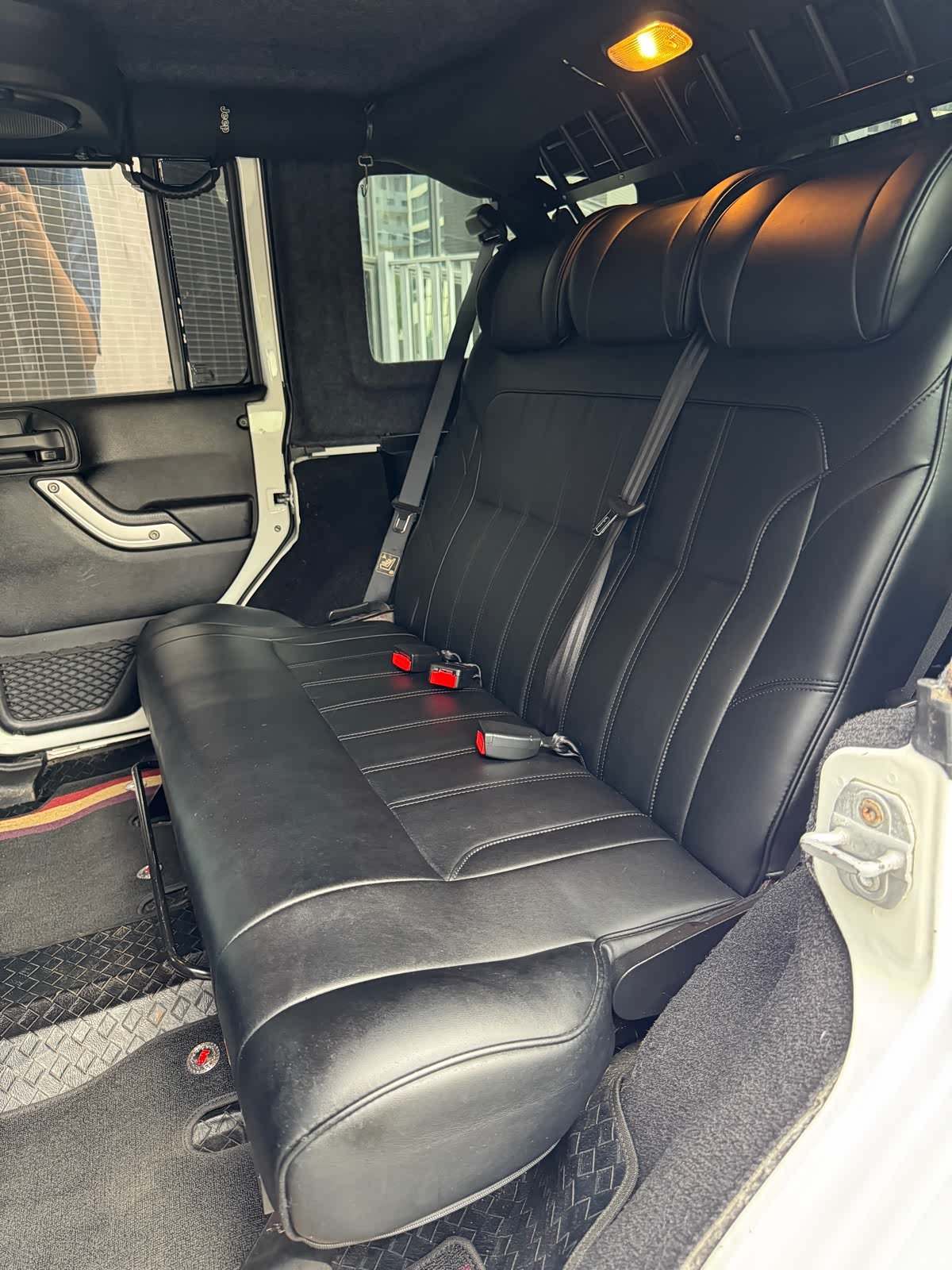 Jeep Wrangler, 2012 9