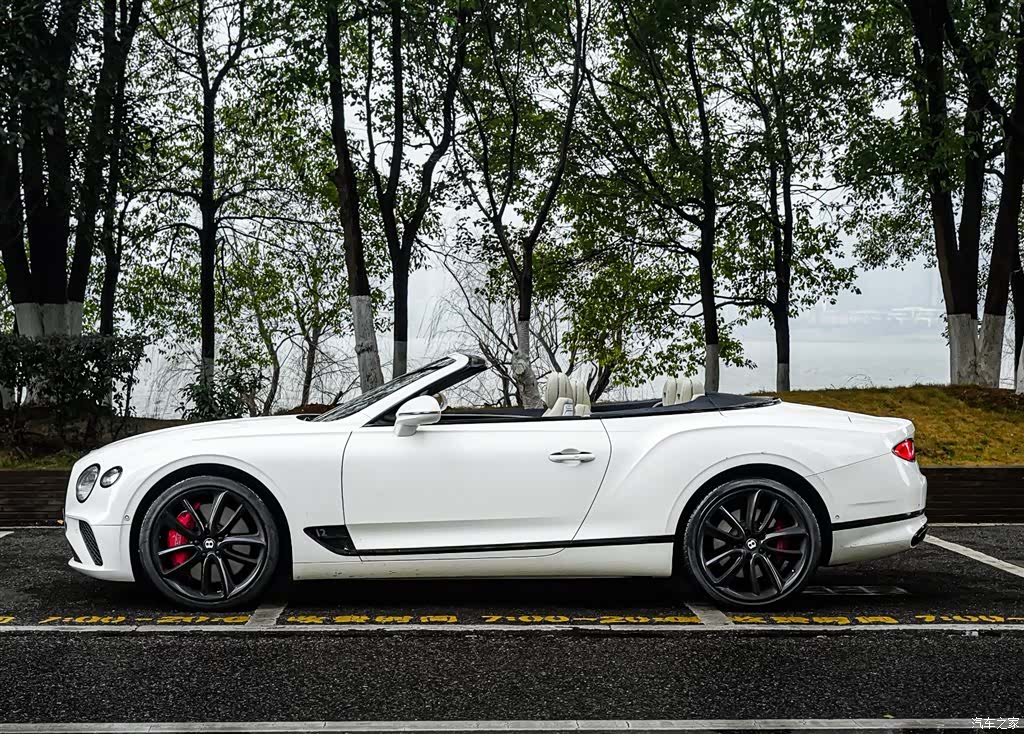 Bentley Continental GT, 2021 все фото