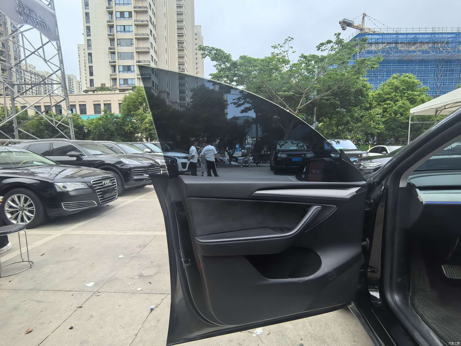 Tesla Model Y, 2024 13