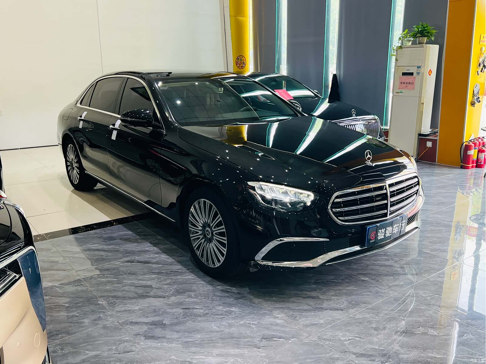 Mercedes-Benz E-Class, 2021 3