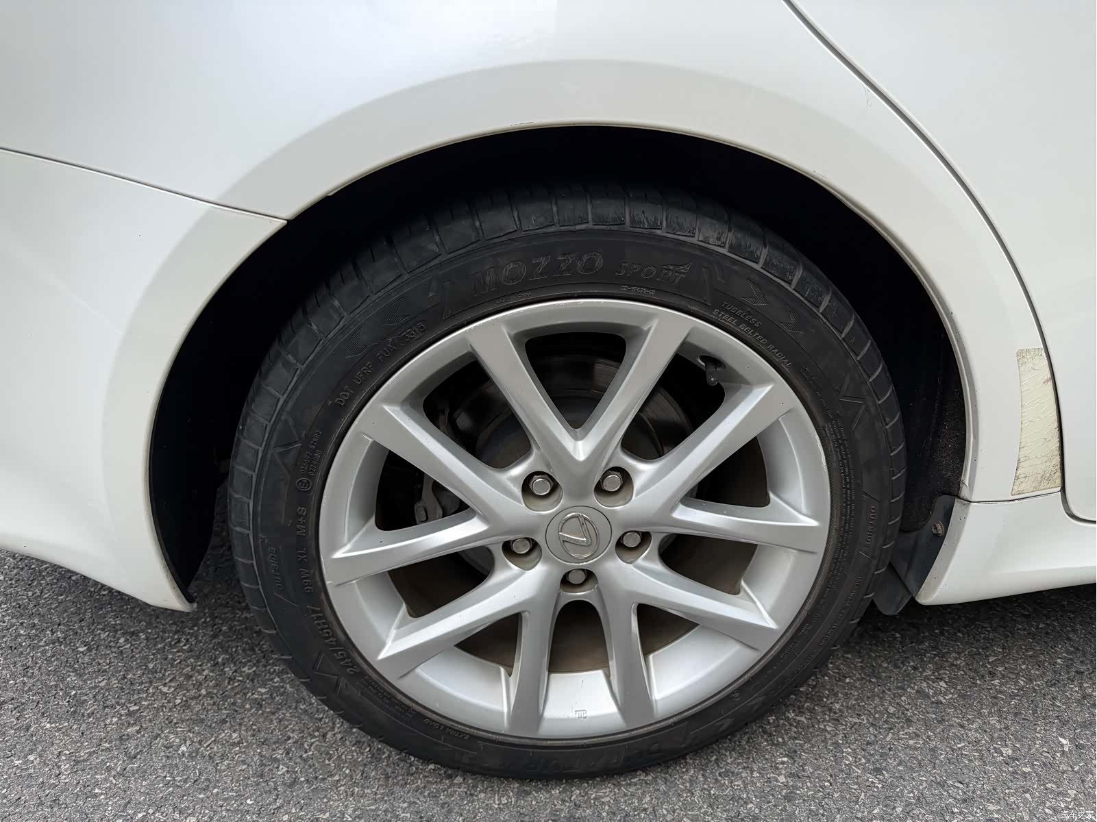 Lexus IS, 2012 18