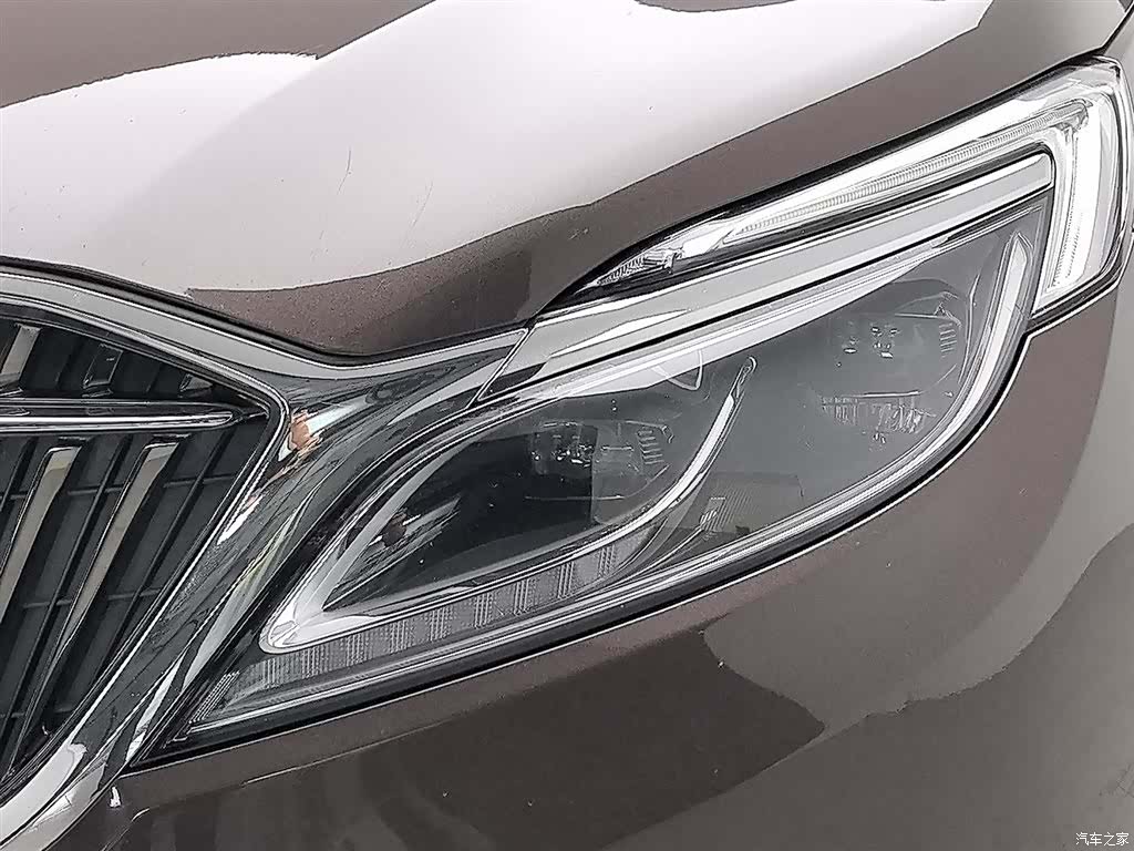 Buick GL8, 2018 7