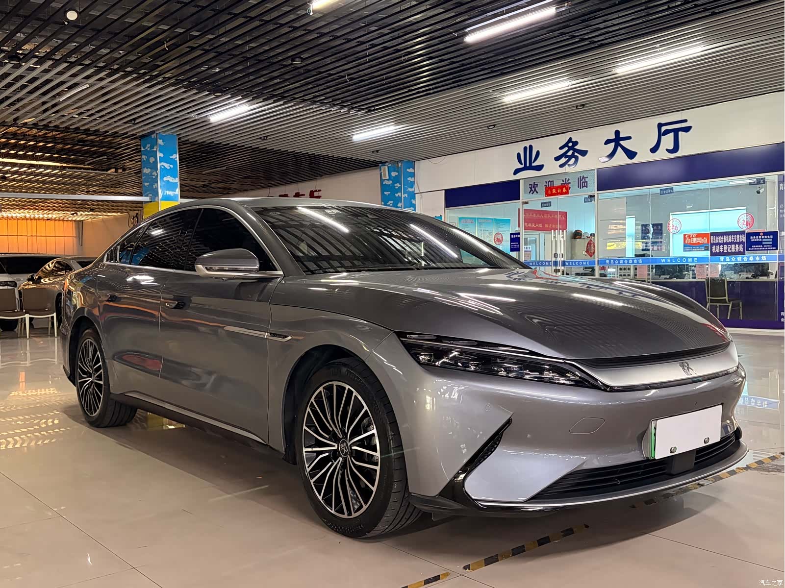 BYD Han, 2023 3