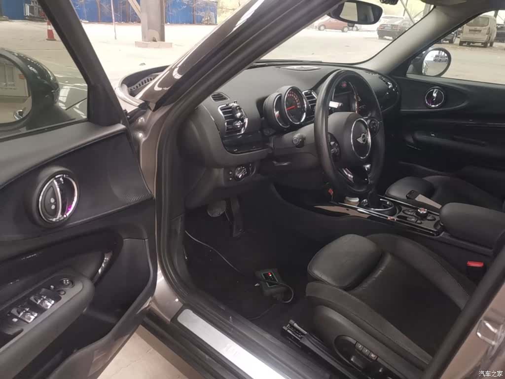 Mini Clubman, 2018 16