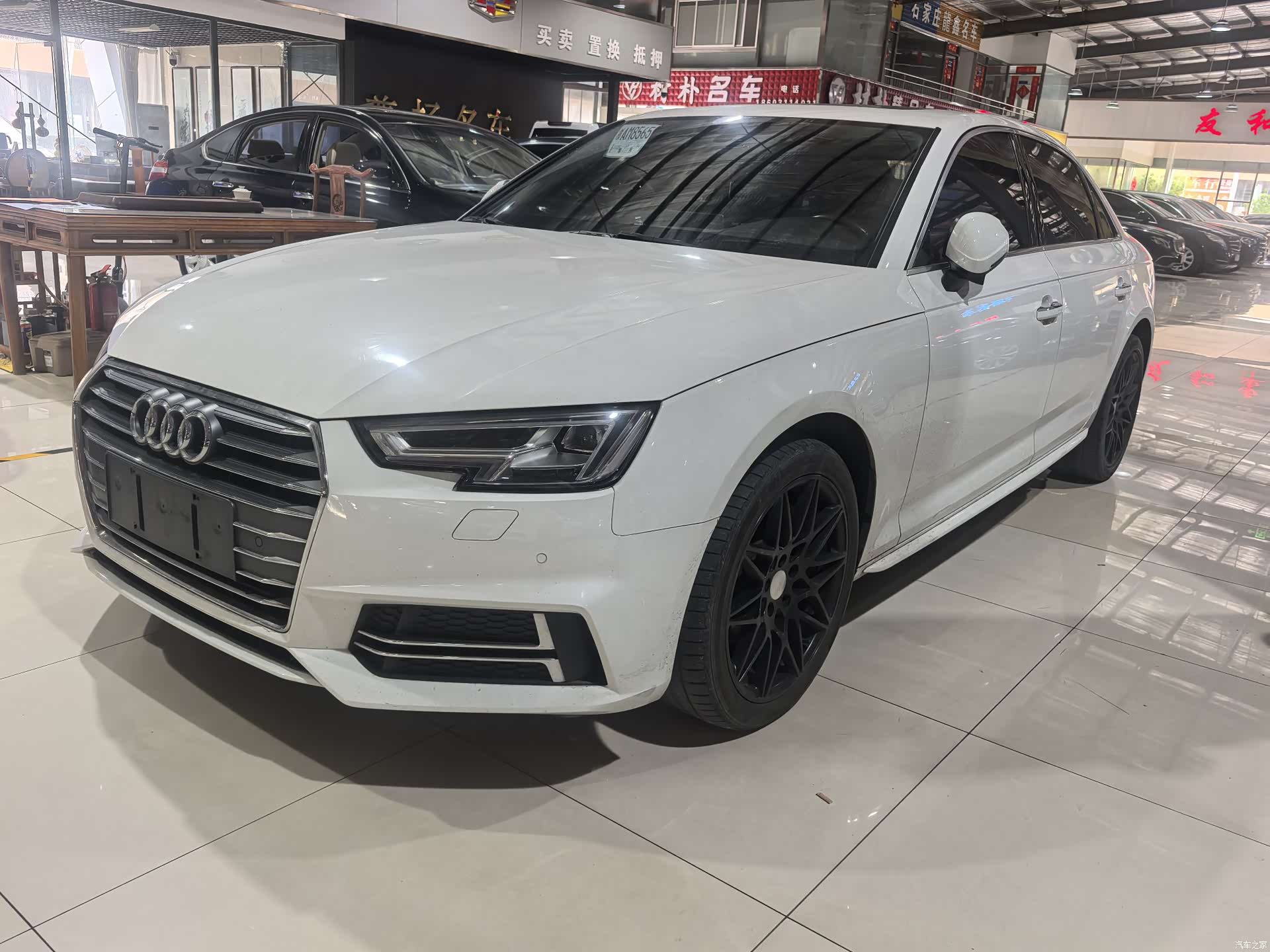 Audi A4L, 2018 1
