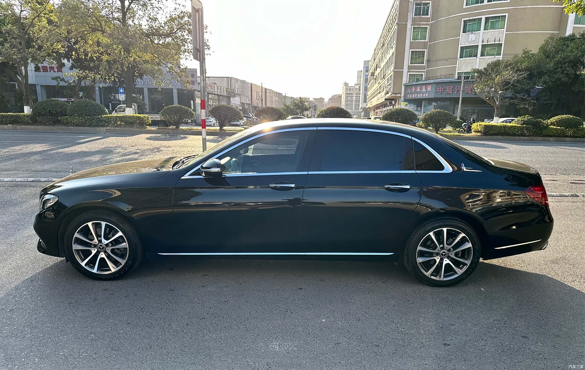 Mercedes-Benz E-Class, 2018 3