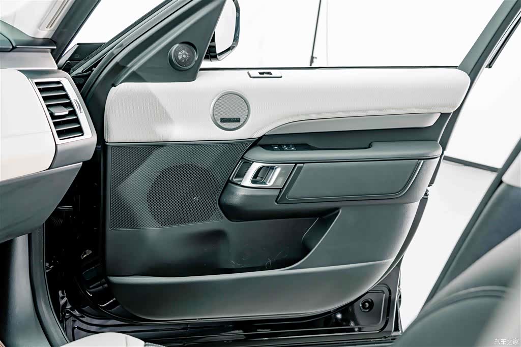 Land Rover Discovery, 2021 16