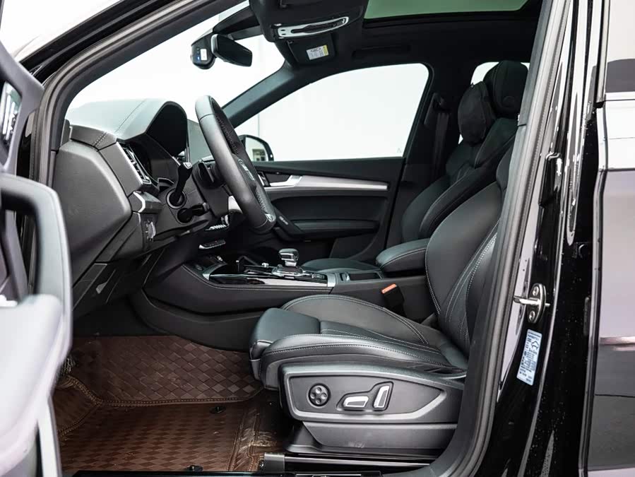 Audi Q5L 2026, фото 10