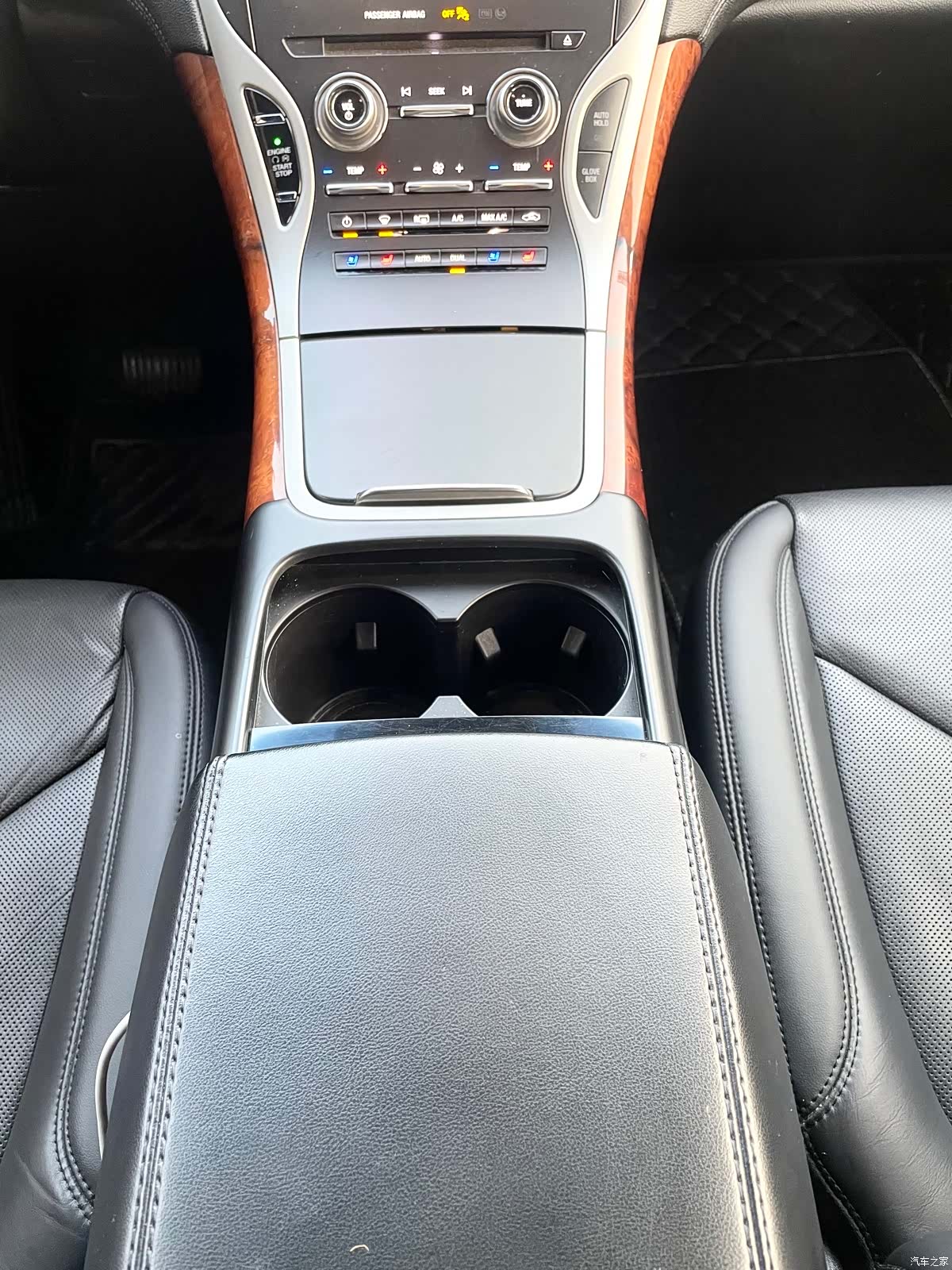 Lincoln Nautilus, 2019 16