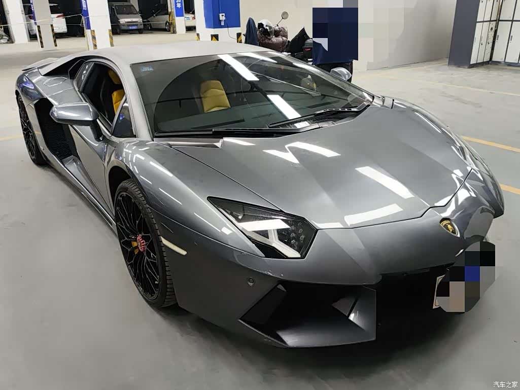 Aventador LP, 2016 2