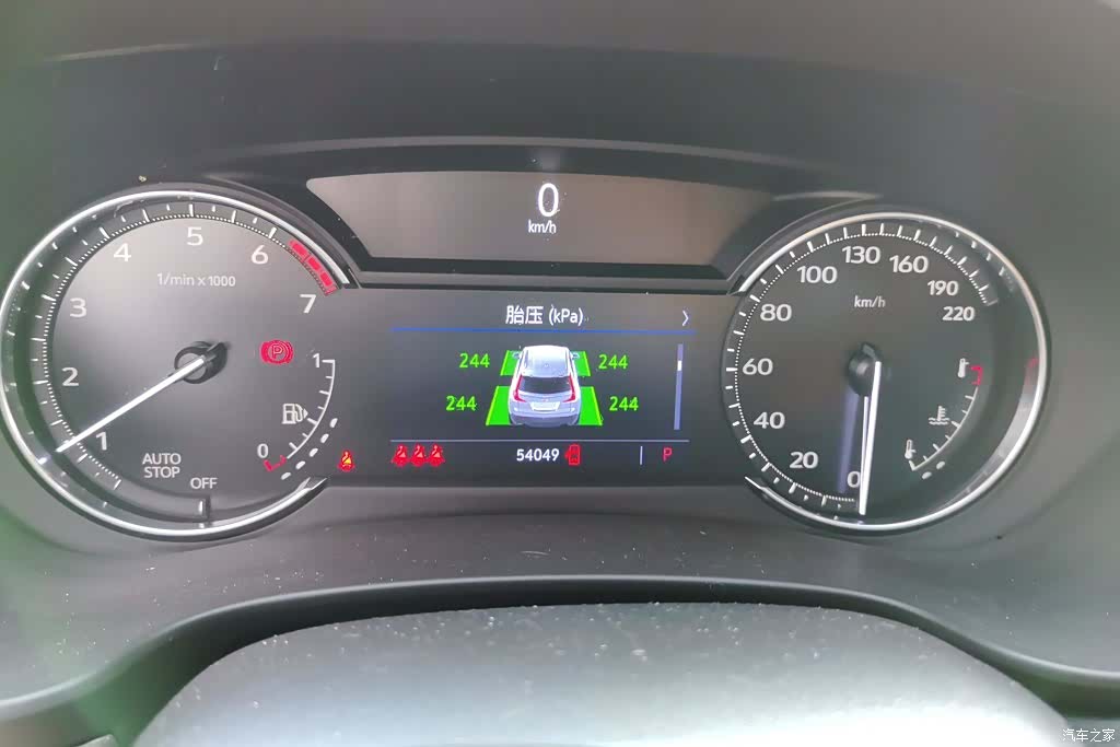 Cadillac XT4, 2022 14