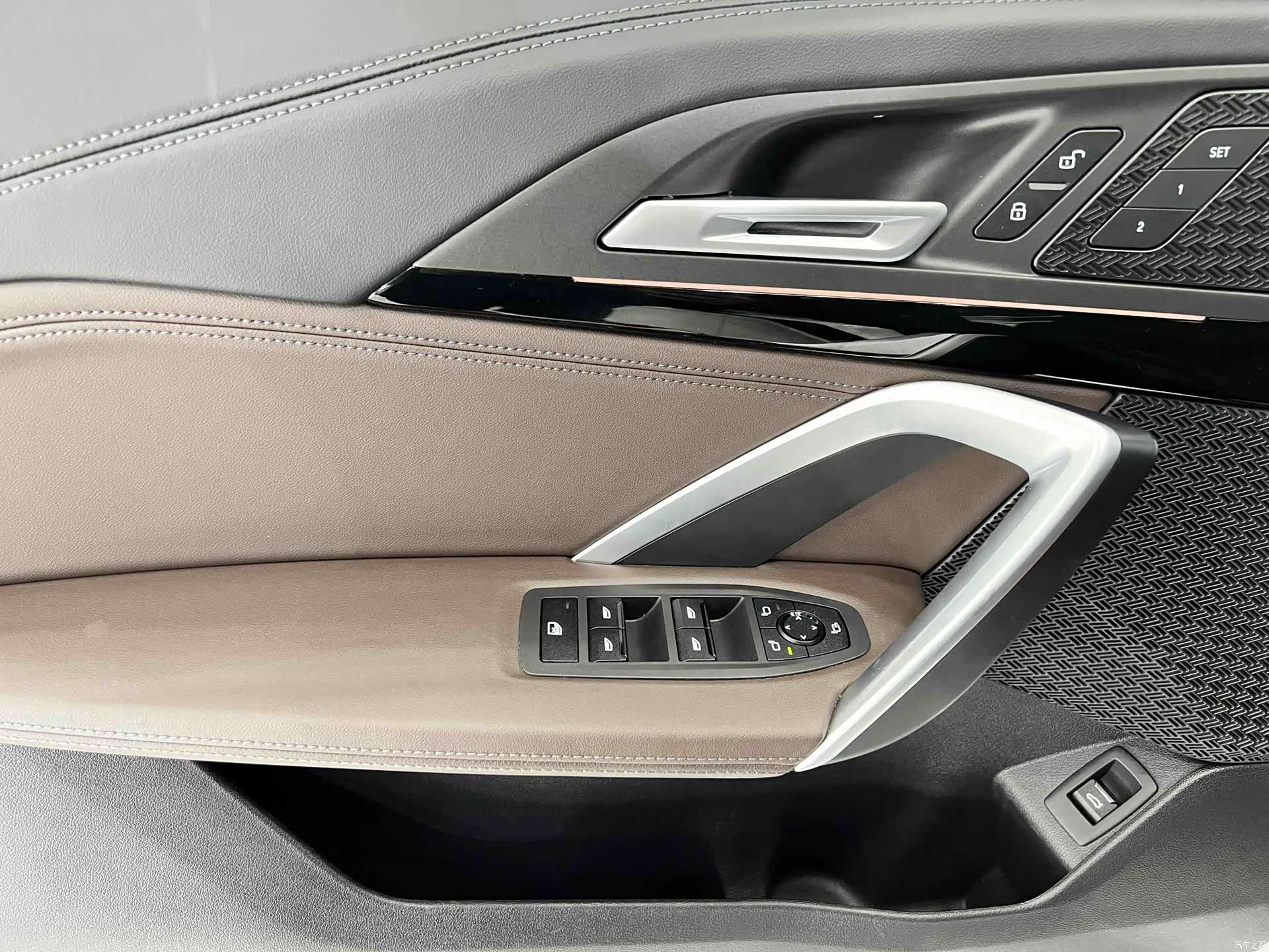 BMW X1, 2023 8