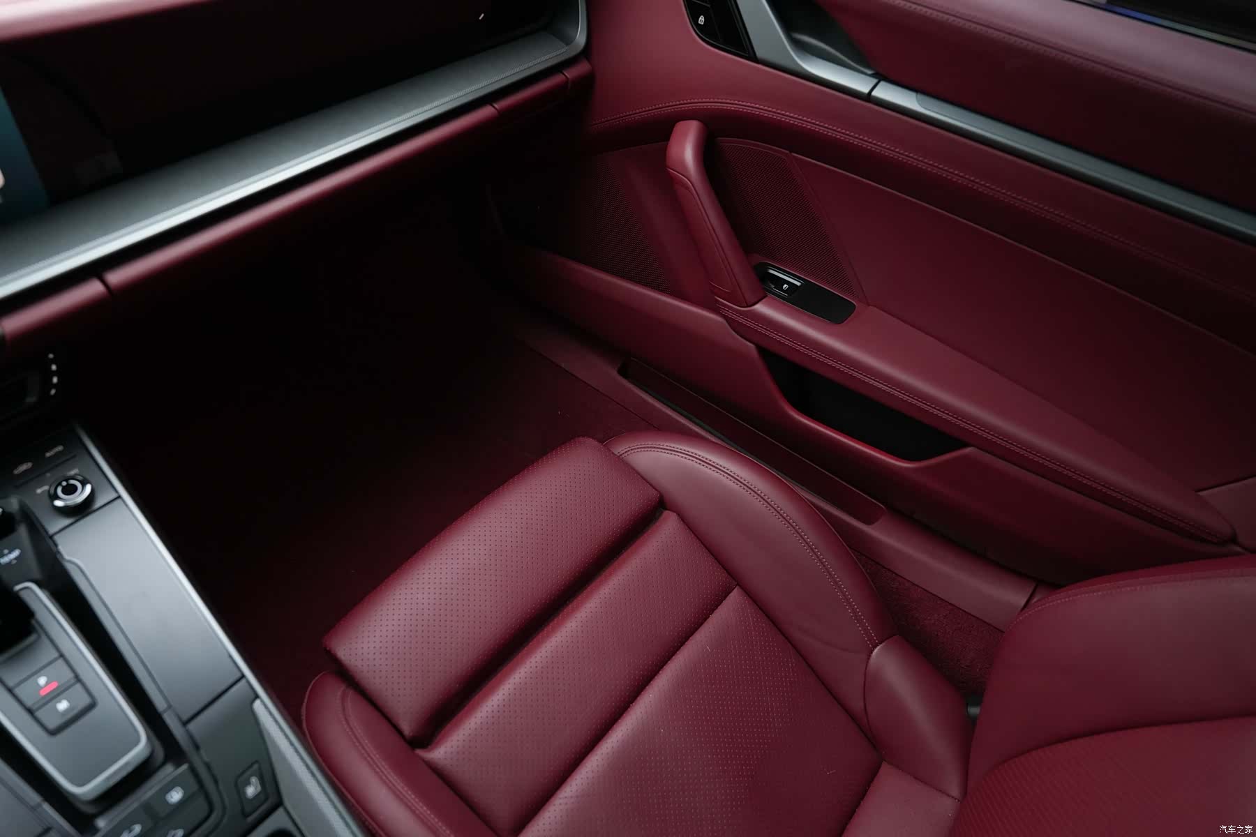 Porsche 911, 2021 26