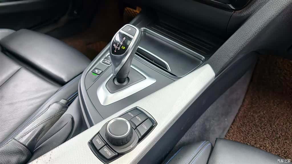 BMW 3 Series, 2019 14
