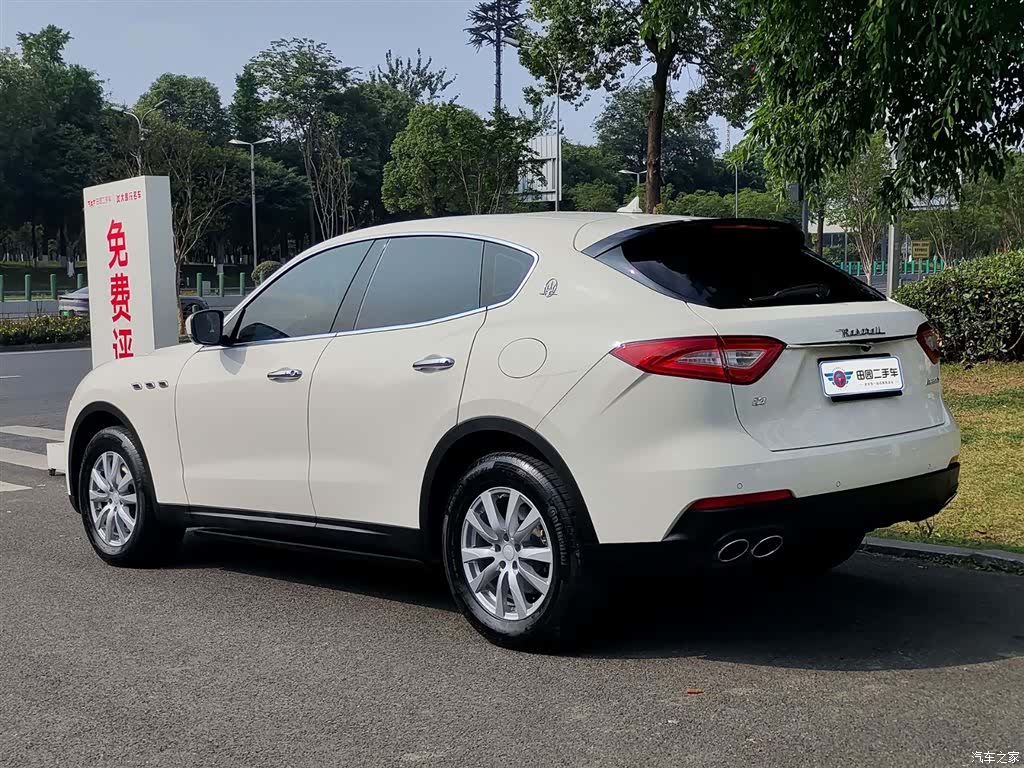 Maserati Levante, 2018 4