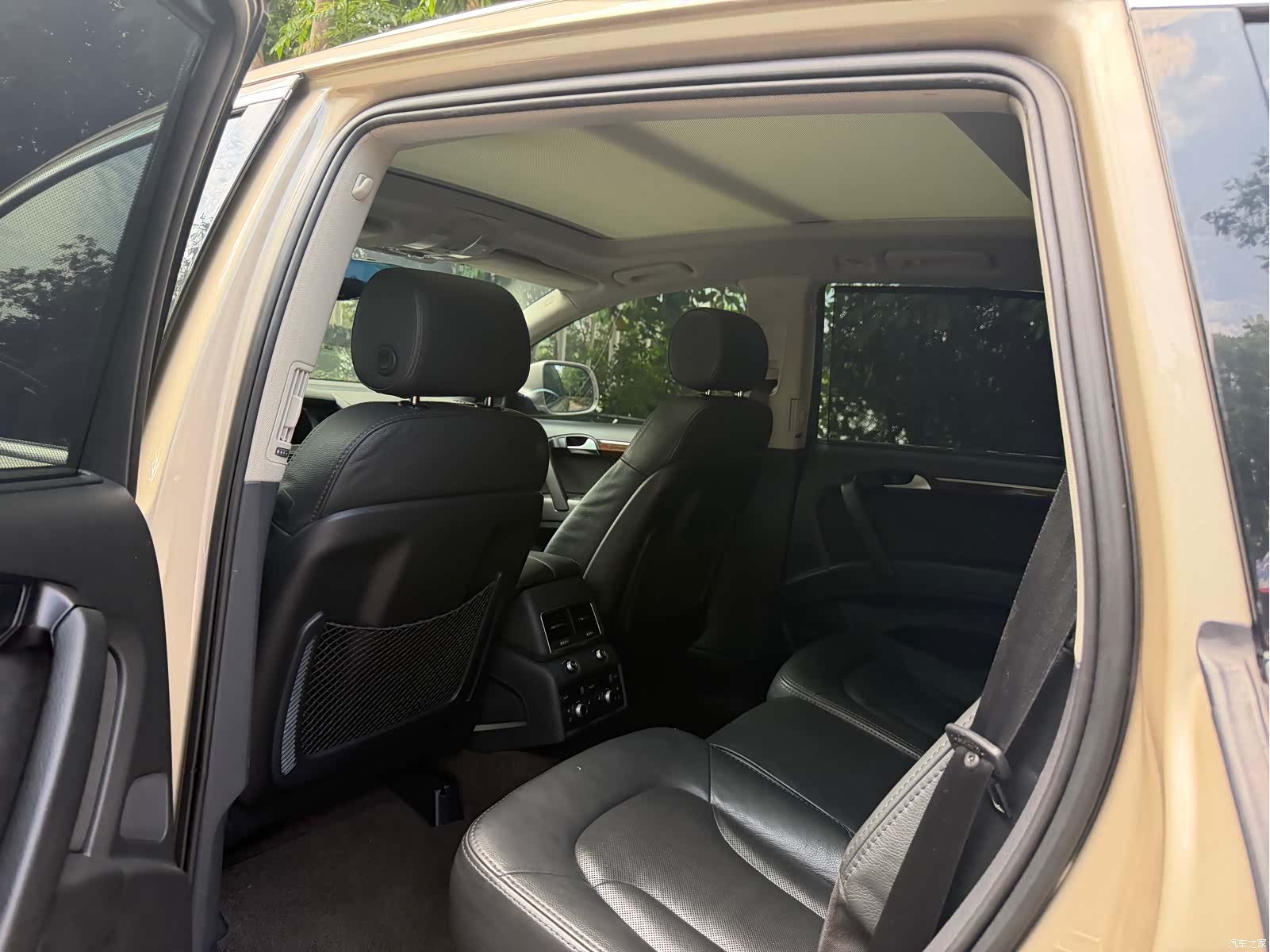 Audi Q7, 2012 7
