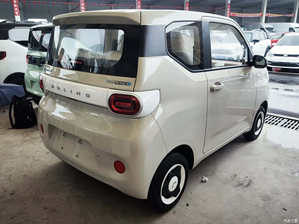 Wuling MINIEV, 2025 7