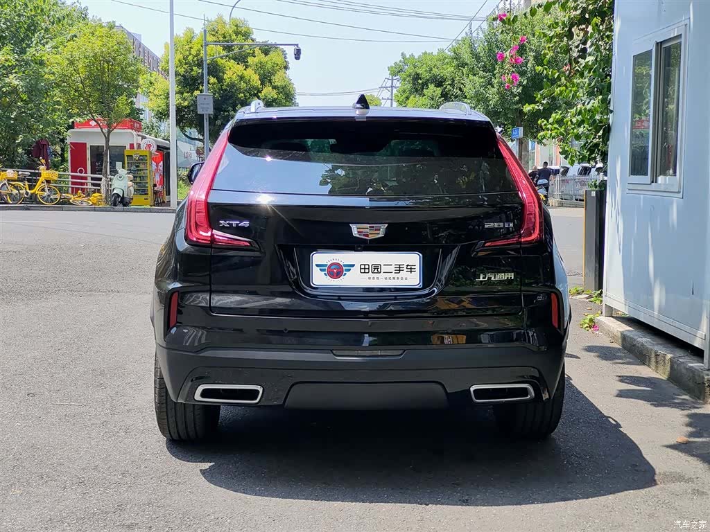 Cadillac XT4, 2024 все фото
