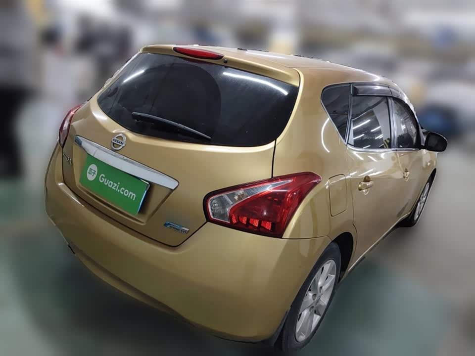 Nissan TIIDA