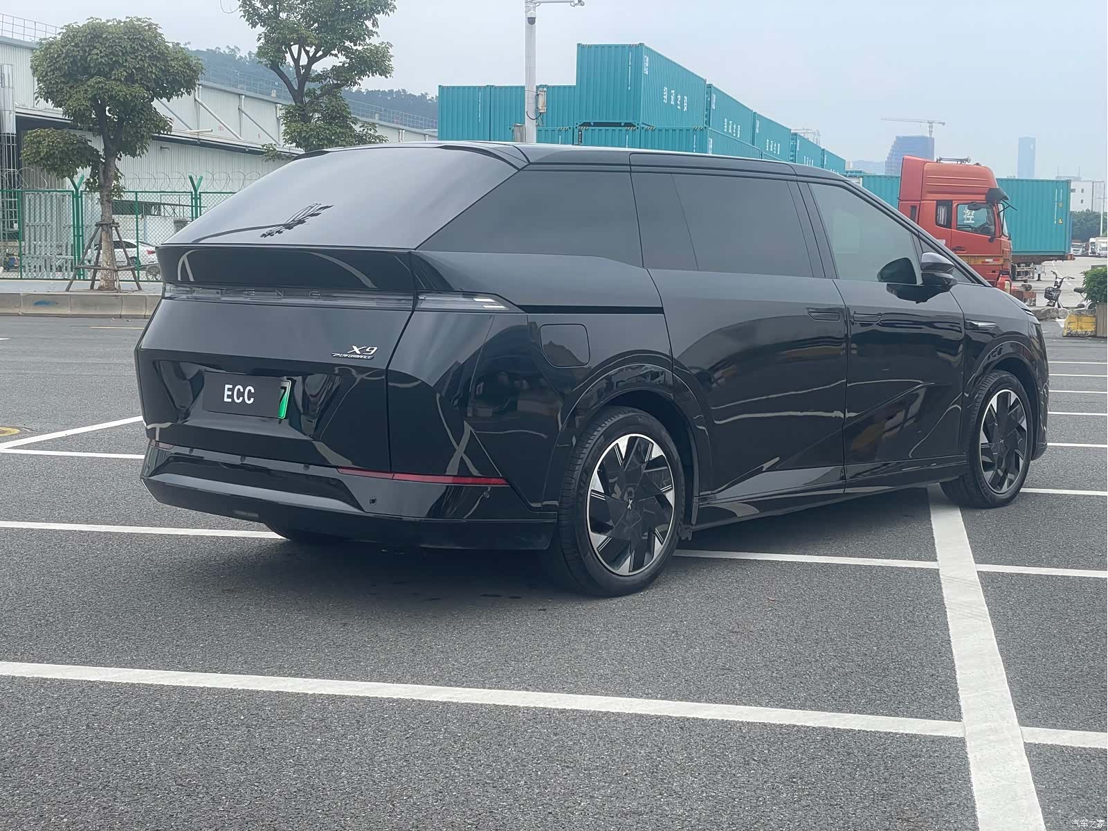 Xpeng X9, 2024 7