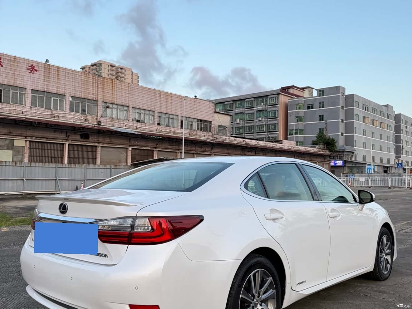 Lexus ES, 2016 11