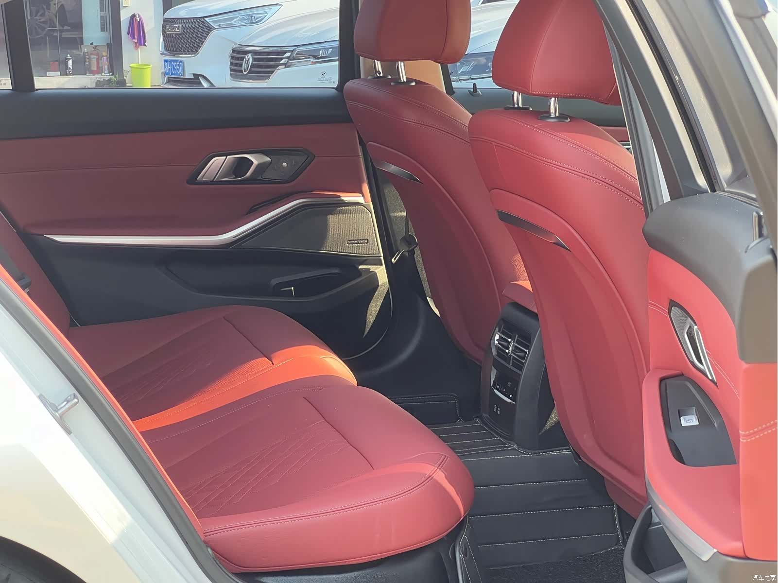 BMW 3 Series, 2024 9