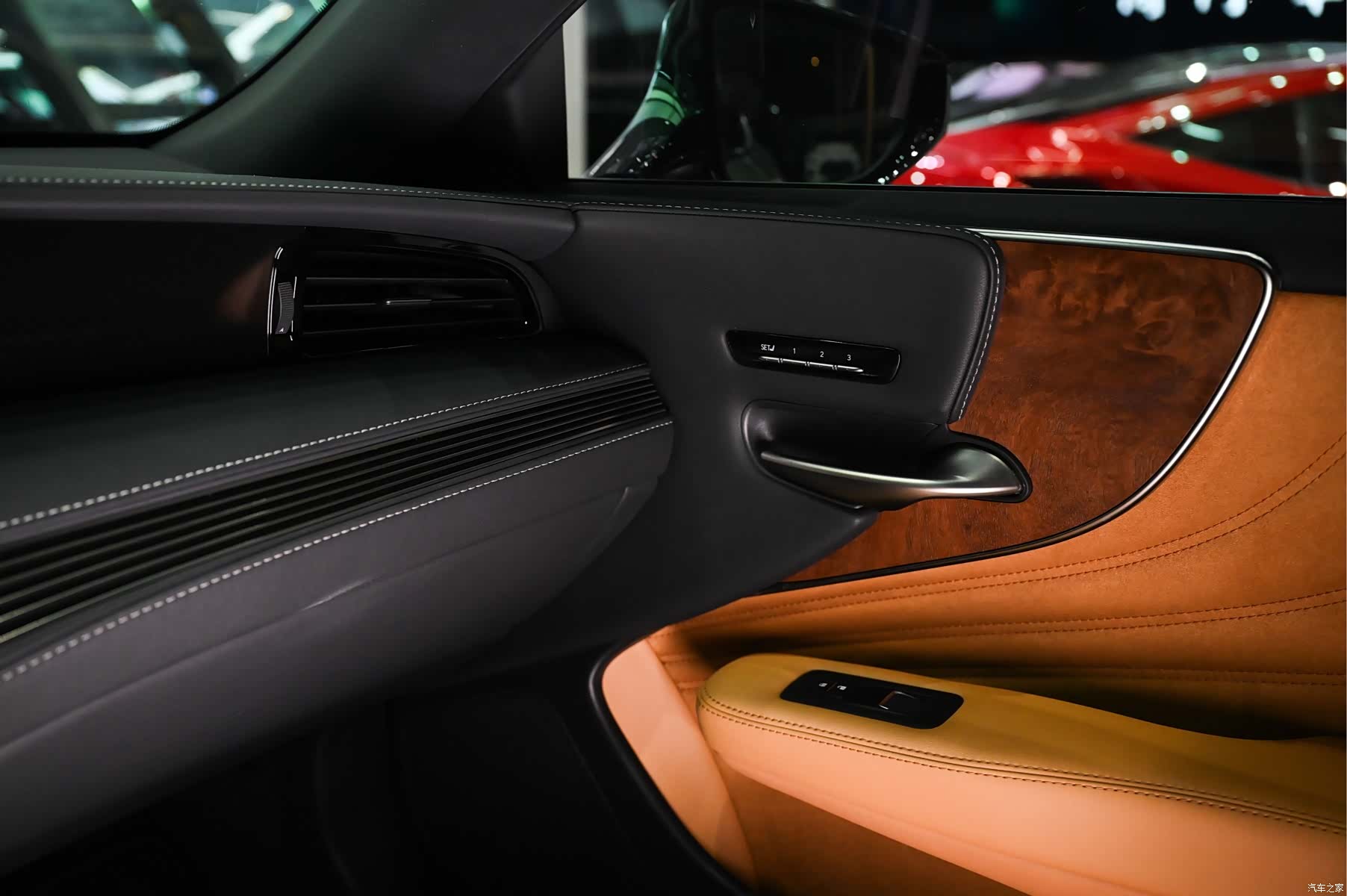 Lexus LS, 2021 14