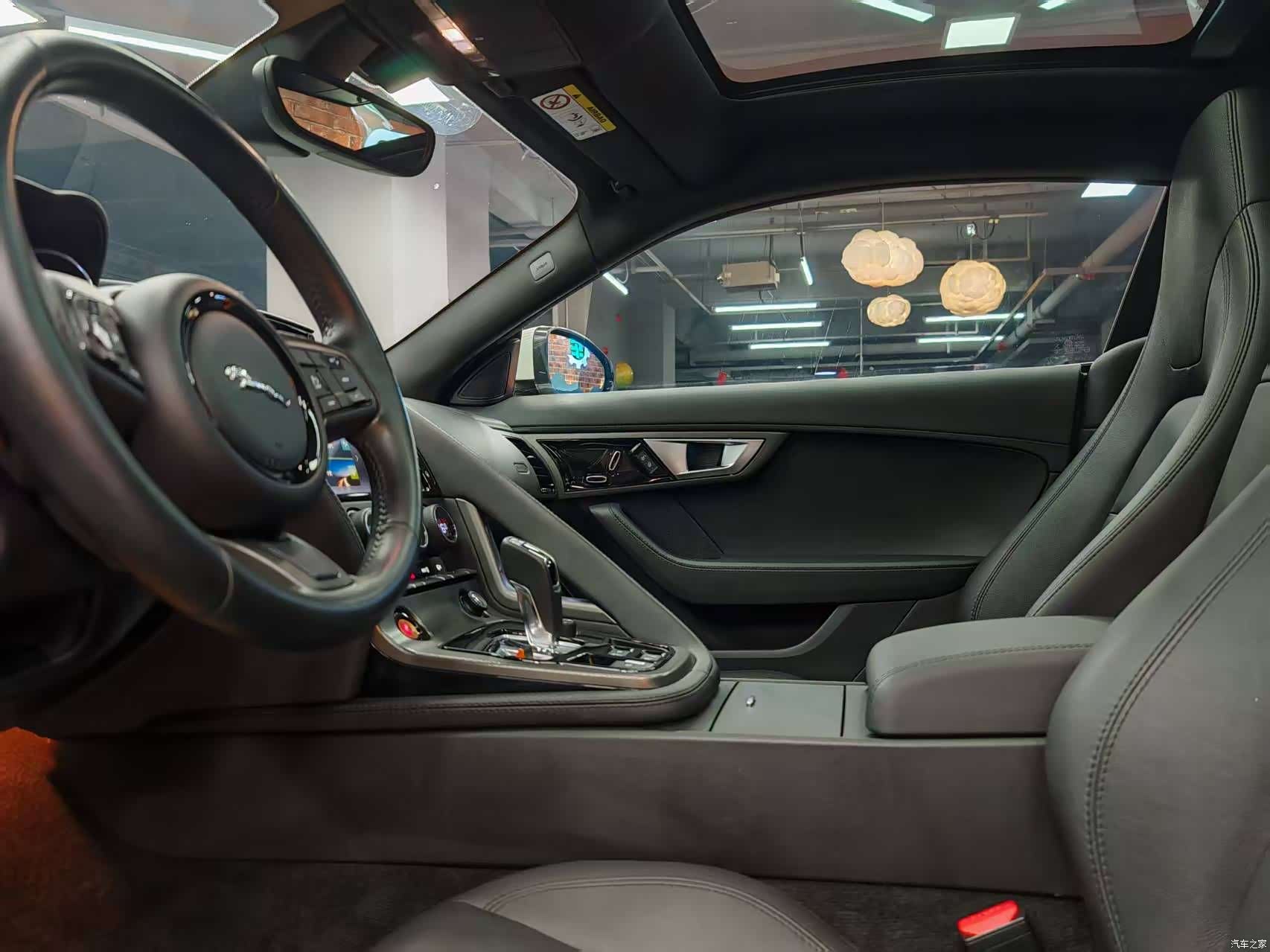Jaguar F-TYPE, 2015 28