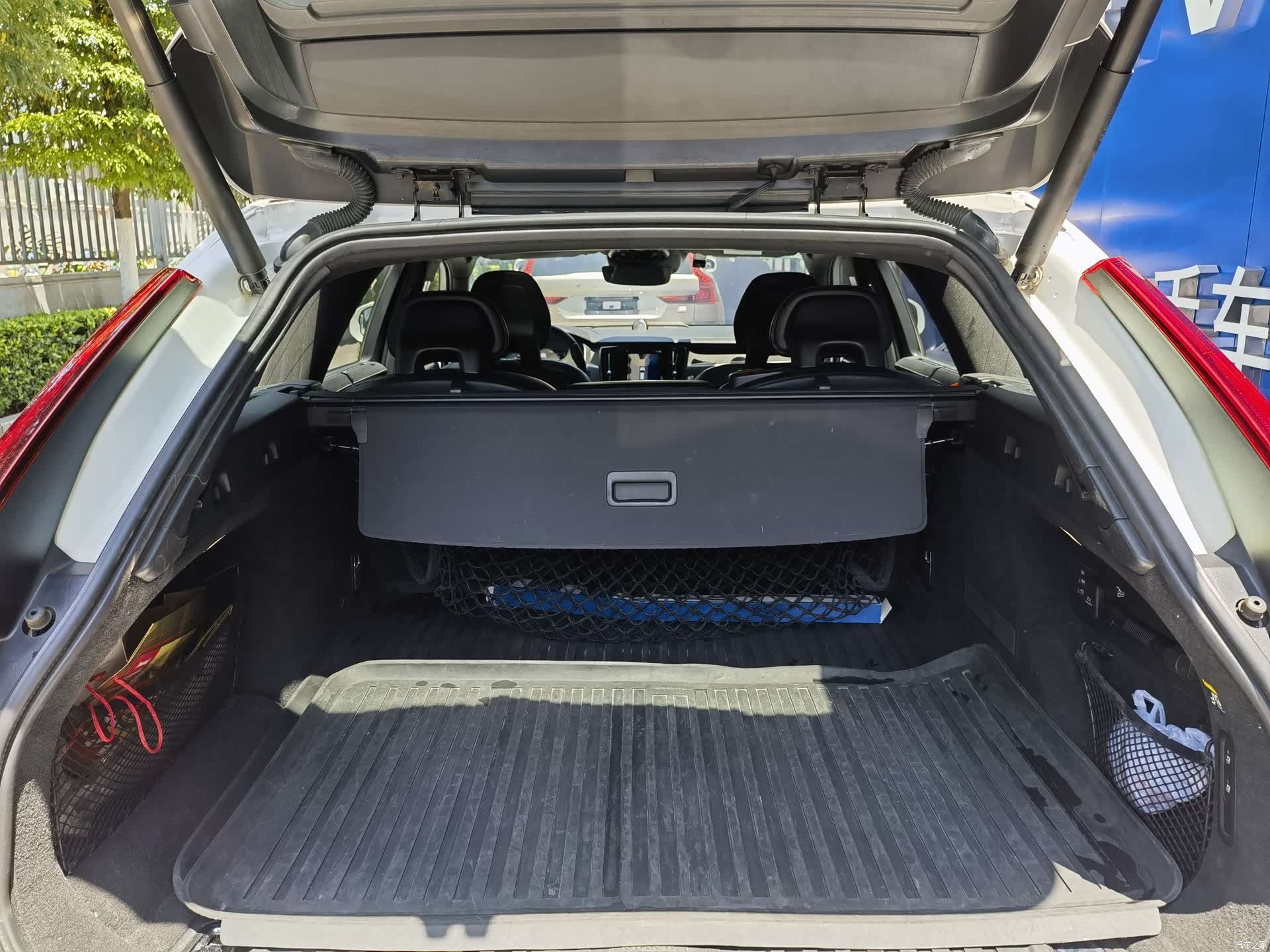 Volvo V90, 2019 8