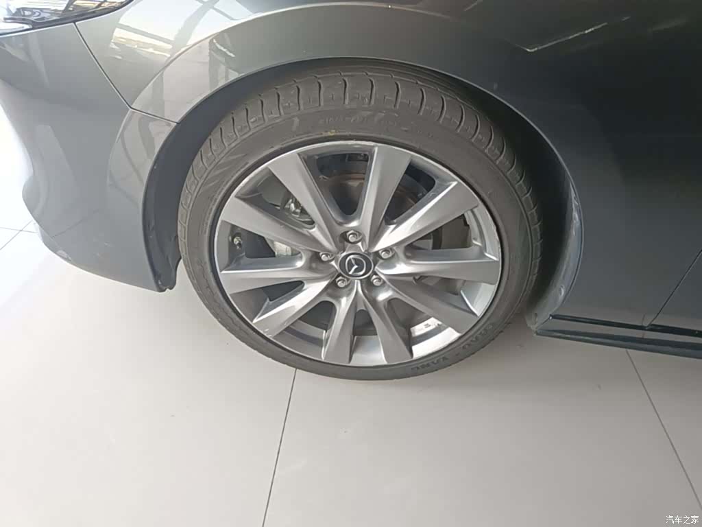 Mazda Mazda3, 2020 23