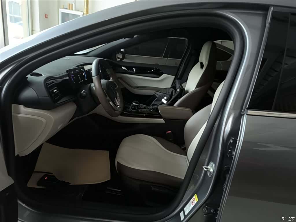 BYD Qin, 2024 15
