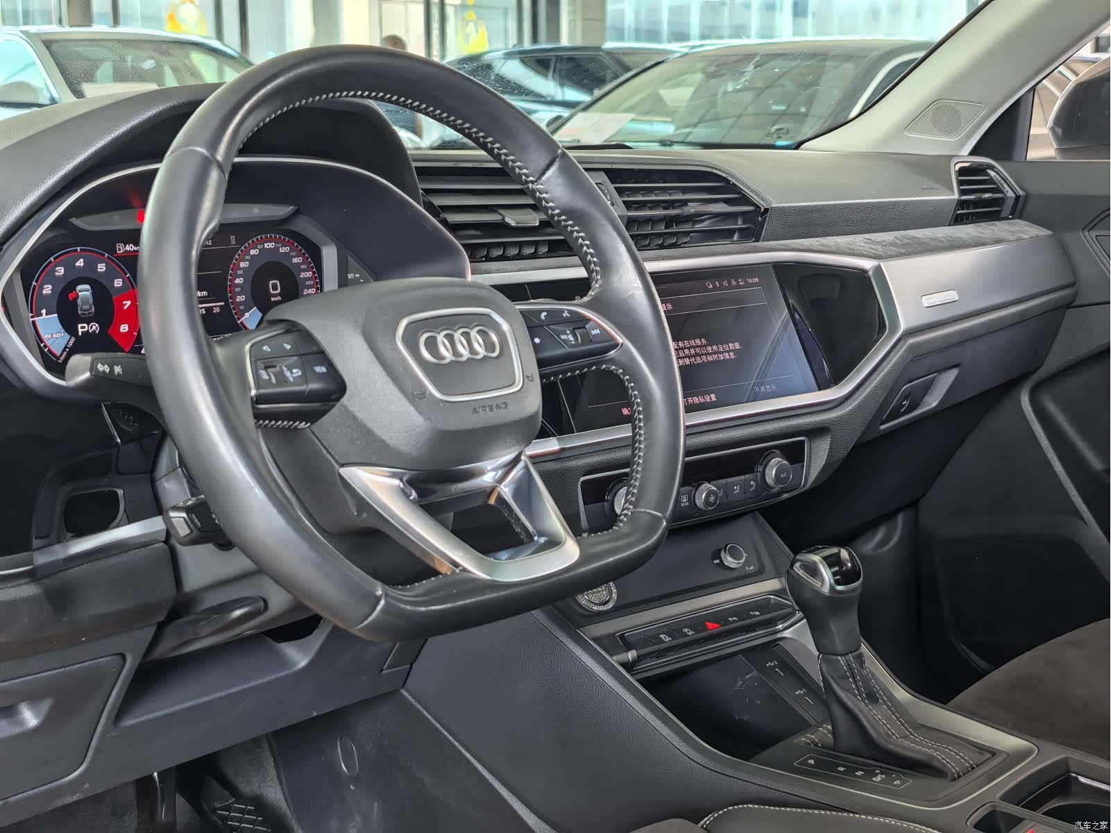 Audi Q3, 2022 9