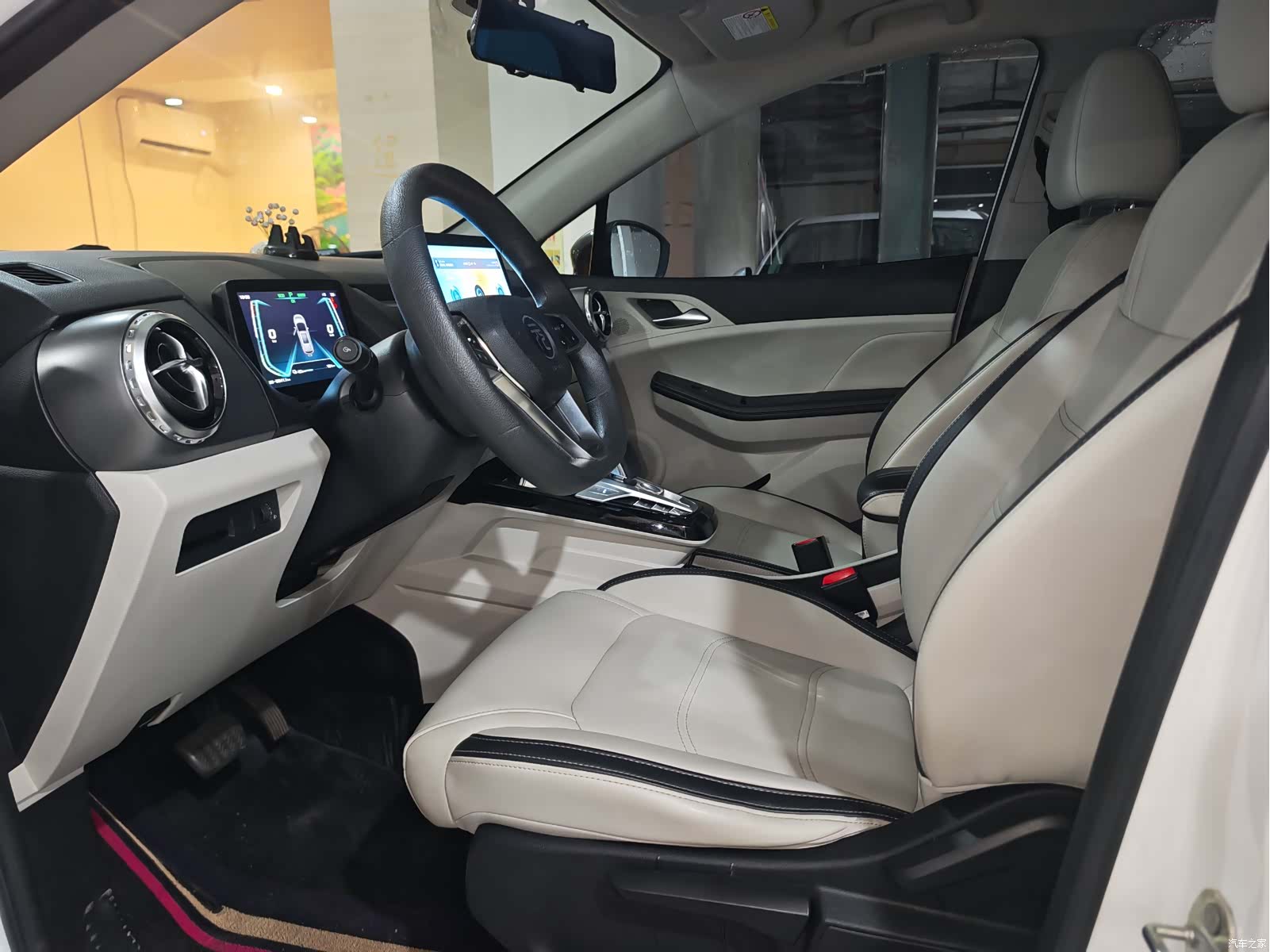 BYD Yuan, 2021 4