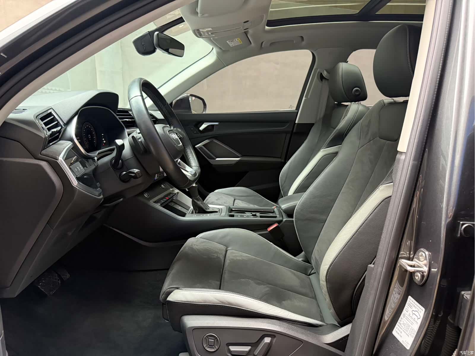 Audi Q3, 2022 9