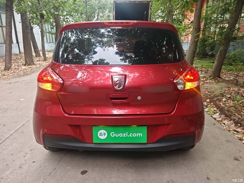 Wuling 310, 2018 6