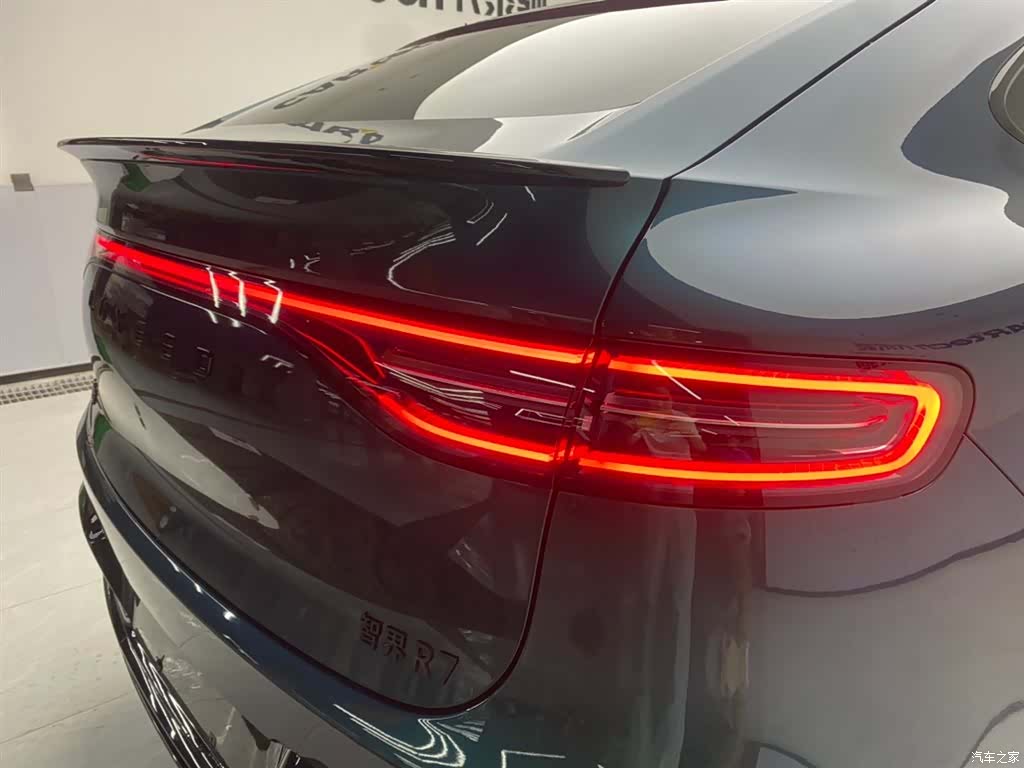 Luxeed R7, 2025 10
